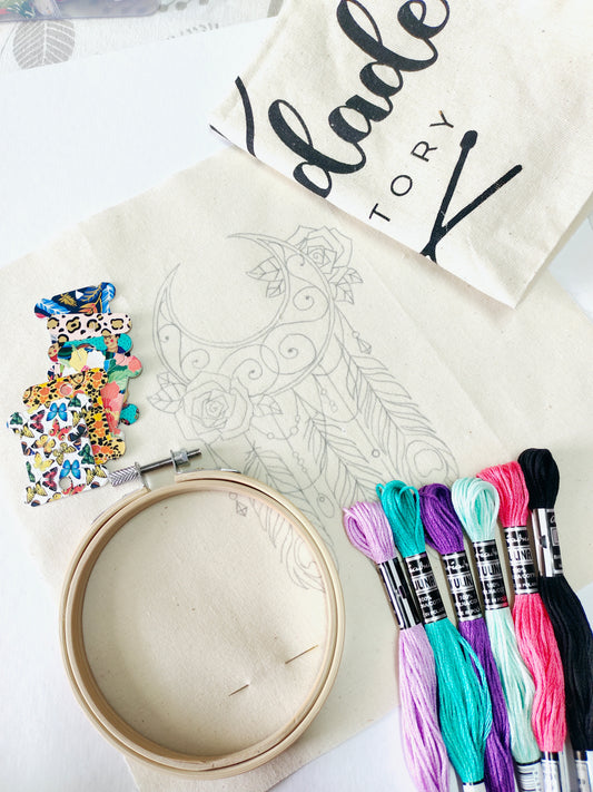 KIT BORDADO CATRINA